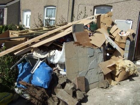 Lockable skip providing waste management solutions